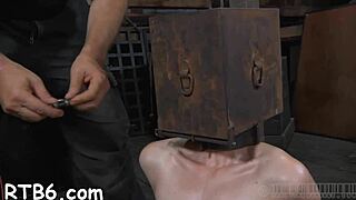 rough spanking and sucking sadomasochism queens!