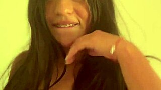 latina de culo grande se mueve en mi verga