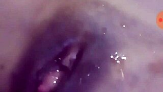 Watch her pussy squirt wildly on webcam