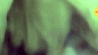 Watch her pussy squirt wildly on webcam