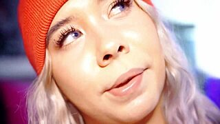 this cute-faced bbw from colombia feels her day complete with her morning routine starting right