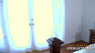 Ariana Marie and Eliza Ibarra's Fun Day Out