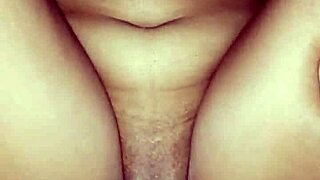 gostosa esposinha, why tease me with your safada wet pussy right now?