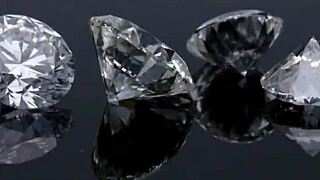 Voyeur watches granny's Marilyn Monroe deepthroat suck in corset