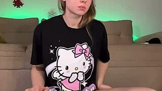 hey watch me fuck my ass deep on cam just for you