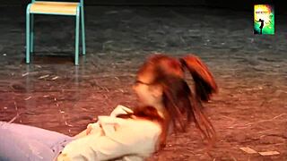 Tra My's Sexy Vietnamese Dance Captivates In Bonsoir Vietnam 3