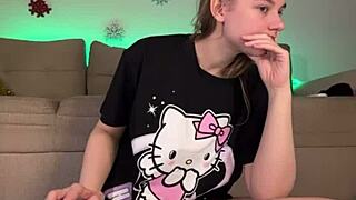 hey watch me fuck my ass deep on cam just for you