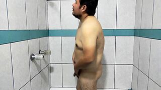 peruvian milf candyboom showered then doggystyle filled raw