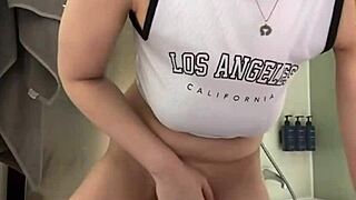 extreme hotel fingering makes young pussy squirt wildly