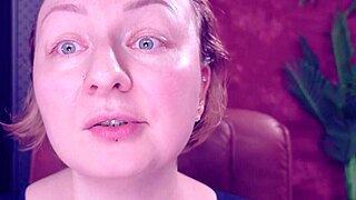 i chew little jelly bears with giantess hunger