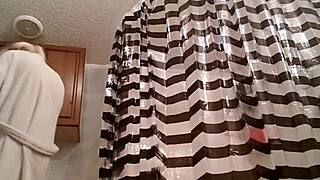 damn sassy i'm fucking myself hard right now