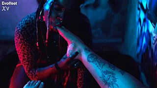 dare to worship bbw femdom feet toes and tits?