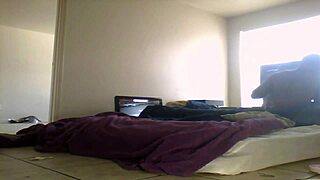 Thick pussy drips on hot black mature MILF body!