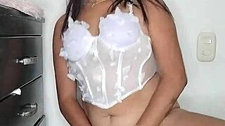 Hey babe let me seduce you into fucking me hard tonight