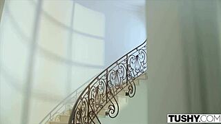 Horny ex-girlfriend begs for anal gaping creampie and ass to mouth action