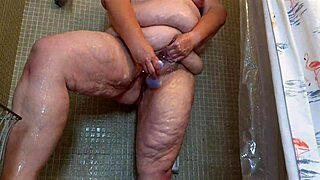 damn this big juicy bbw milf shower flaunts huge pussy lips