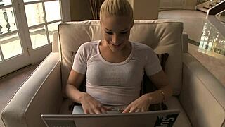 Ally bathes sensually with lover then fucks passionately 💦🛁