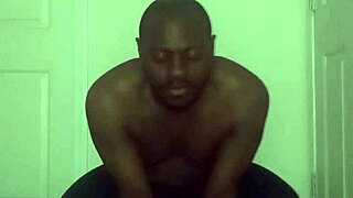 Hypnosis session targets mental focus and body shrinking