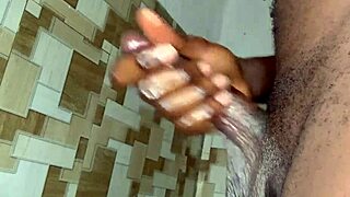 hey bathroom cutie, that sweet cum finish looks so tempting