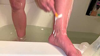 Sexy BBW Shaves Legs Pussy Ass in Shower