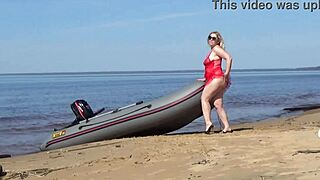 Juicy-ass milf tempts with beachside curves begging for a closer look.