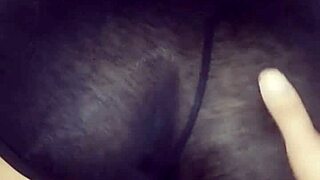 mi amiga latina milf se calienta en whatsapp chat