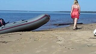 Juicy-ass milf tempts with beachside curves begging for a closer look.