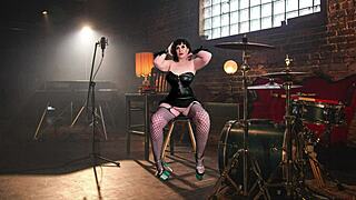 seductive granny carmen, fuck my bbw pussy missionary creampie?