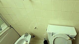 i'm fuckin the hot guest hard in the party bathroom feels sooo good