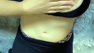 Huge milf tits jiggle endlessly in this hypnotic bouncing showcase.