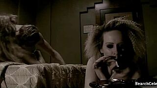 hey sarah paulson and lindsay pulsipher rock american horror story