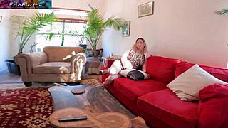 oh god, i need you deep inside my wet milf pussy now