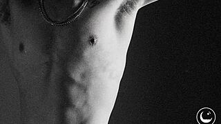 im shakin watchin skinny black cock stretch my small waist