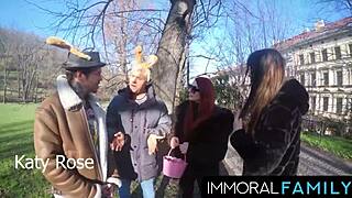 hey mia trejsi, want double dicks pounding your egg hunt pussy?