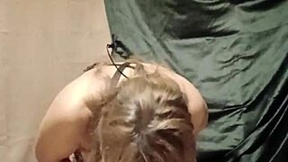 i'm leashed like a total whore getting zapped by magic wand