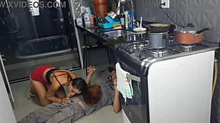 Latina wife welcomes plumber without panties for outdoor fun