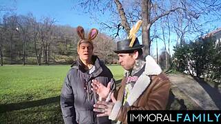 hey mia trejsi, want double dicks pounding your egg hunt pussy?