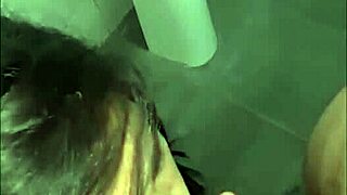 frentista couldn't hold back fucked the slut at gas station