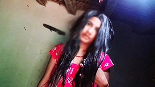 Desi hick scores hot modern pussy pounding