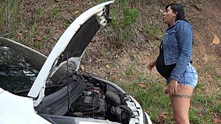 sexy latina milf trades car fix for deep pounding by tommy miller