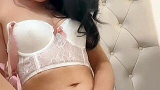 i'm the american exchange student lost in solo pleasure waves