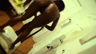 Quick Twerk Dance Sways Hips Seductively in Rhythm