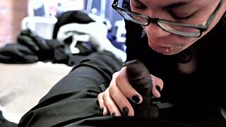 former ghetto babe gags on cock showing off her deep skills