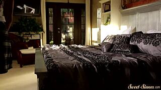 uhh i love suckin this big cock so much it feels amazing in my mouth