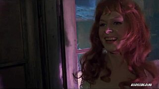 halina kowalska bares her big tits in sanatorium