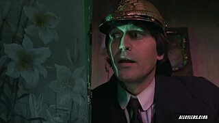 halina kowalska bares her big tits in sanatorium