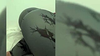 Curvy Milf Bounces Huge Ass in Tight Yoga Pants While Cleaning