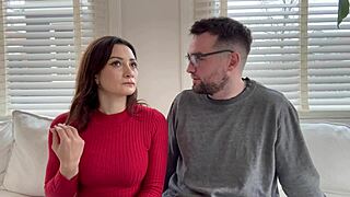 Behind the Scenes: Italian Milf Valentina Bianco Bathes with Andres Acosta