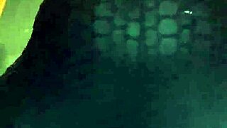 hey check my massive booty shaking wildly while I dance seductively