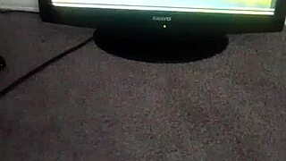 i love taking long refreshing showers in my spyro 3 bathroom setup